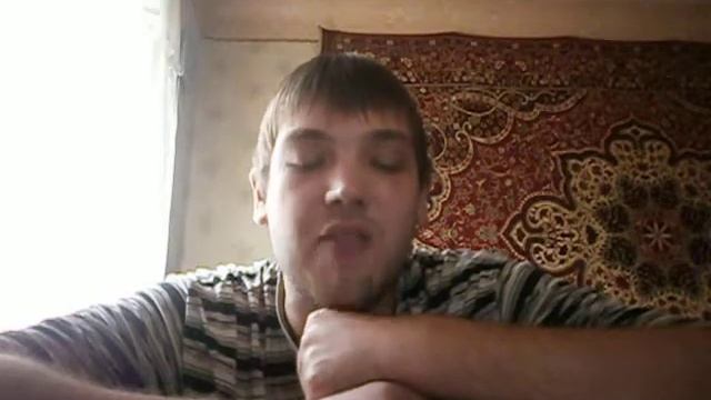 пацан просто читает реп