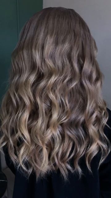 Легкие локоны. Укладка волос смотреть онлайн