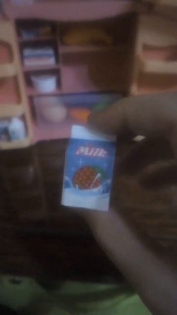 Обзорчееееек на игрушечний холодильник#мини#рек#еда? смотреть онлайн