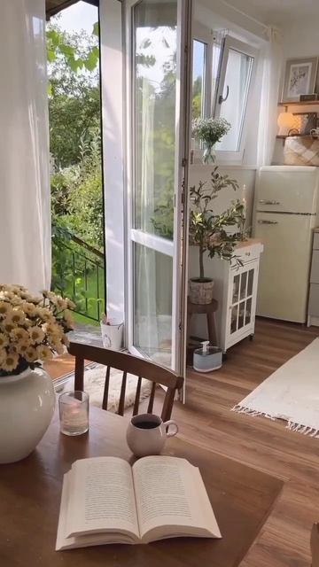 Счастье – это когда у тебя есть утро и новый день...Всё смотреть онлайн