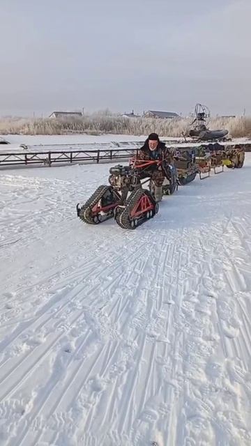 С рыбалки на мотоблоке с гусеницами Крутец смотреть онлайн