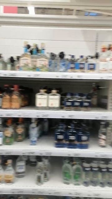 В Ашане все есть, но цены кусачие смотреть онлайн
