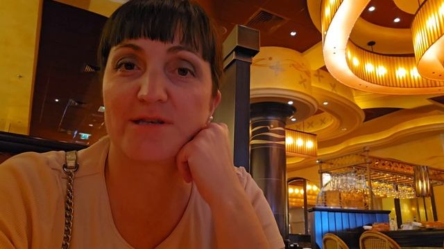 Посетили Яс Молл / Yas Mall Abu Dhabi / Русские продукты в ОАЭ / ? смотреть онлайн