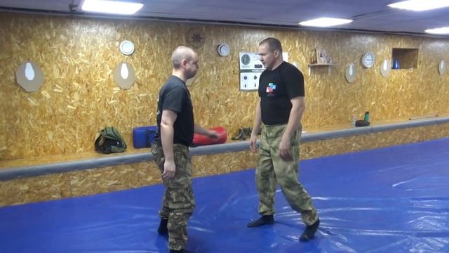 Подножки в прикладном рукопашном бою. Противодействи? смотреть онлайн