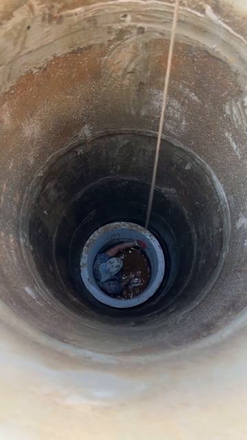 Углубление на плывуне, труднее вдвойне #колодцы #юмор # смотреть онлайн