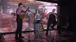 «Помоги мне»- Исп. Юлия Зиганшина, Роман Ланкин, Сергей ?