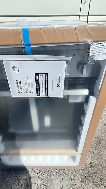 Какая газовая плита 60×60 самая надежная? Electrolux LKG600011X смотреть онлайн