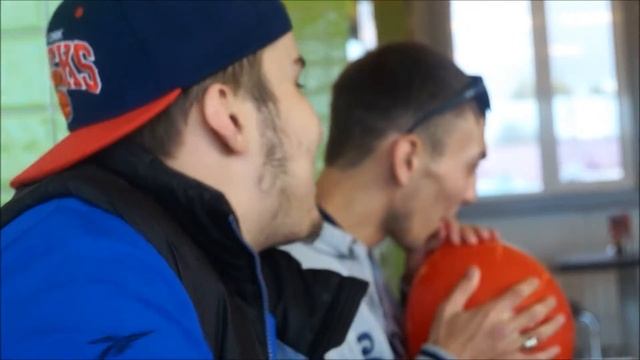 Tr1de X D.e.v.1.z - Кафе