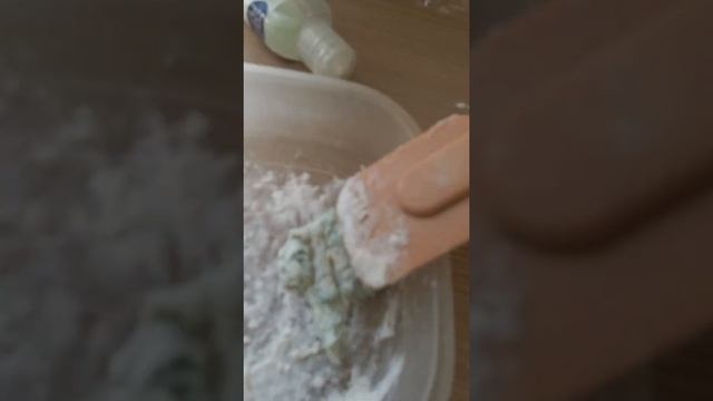 Проверяю рецепт слайма из бумаги👎 смотреть онлайн