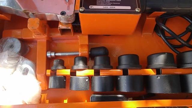 Аппарат для сварки пластиковых труб Wester DWM 1500 и аксессуары в металлическом кейсе. смотреть онлайн