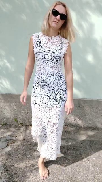 белое пляжное платье связано крючком авторская работа крючок ирландское кружево Irish crochet dress смотреть онлайн