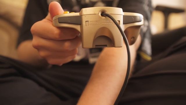 Nintendo 64 - ИСТОРИЯ БОЛЬШОЙ ОШИБКИ смотреть онлайн