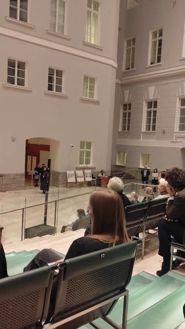 Посетила лекцию в Эрмитаже, что позволяет мне быть в к? смотреть онлайн