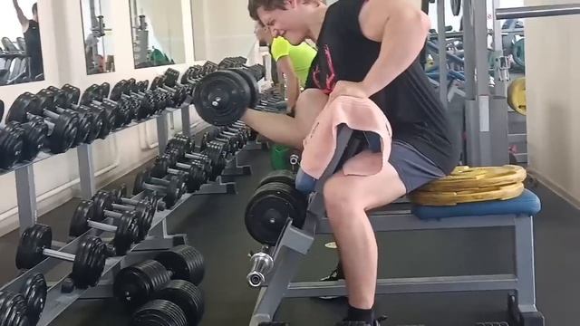 Сделали объёмную тренировку рук. #smaev #спорт #смаев