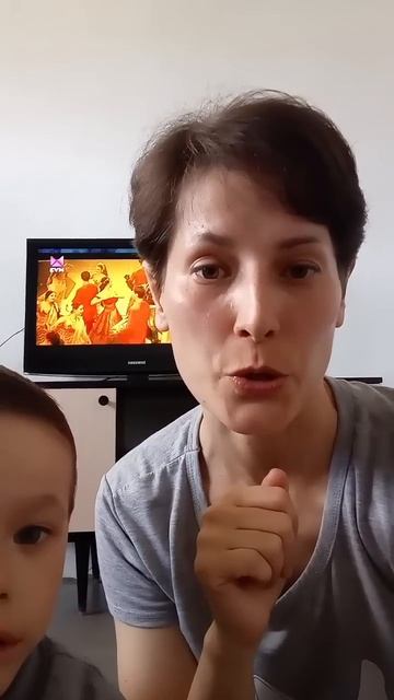 Затратный апрель. Холодная погода. Выходные дома с сын смотреть онлайн