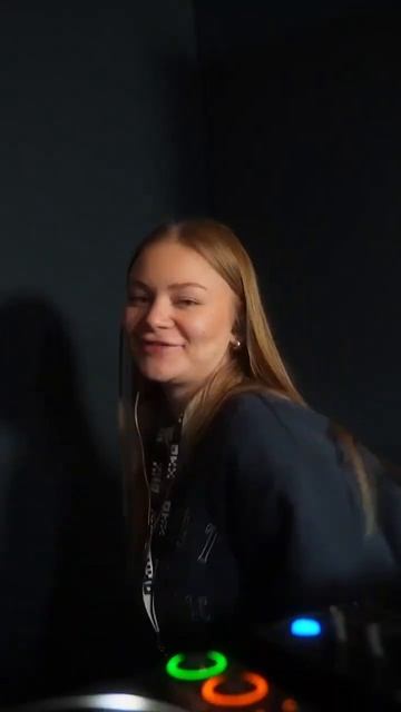 ФОРУМ THE TRENDS 2024 В МОСКВЕ / КРИПТО-НЕТВОРКИНГ / ВЕДУЩИЙ - ?