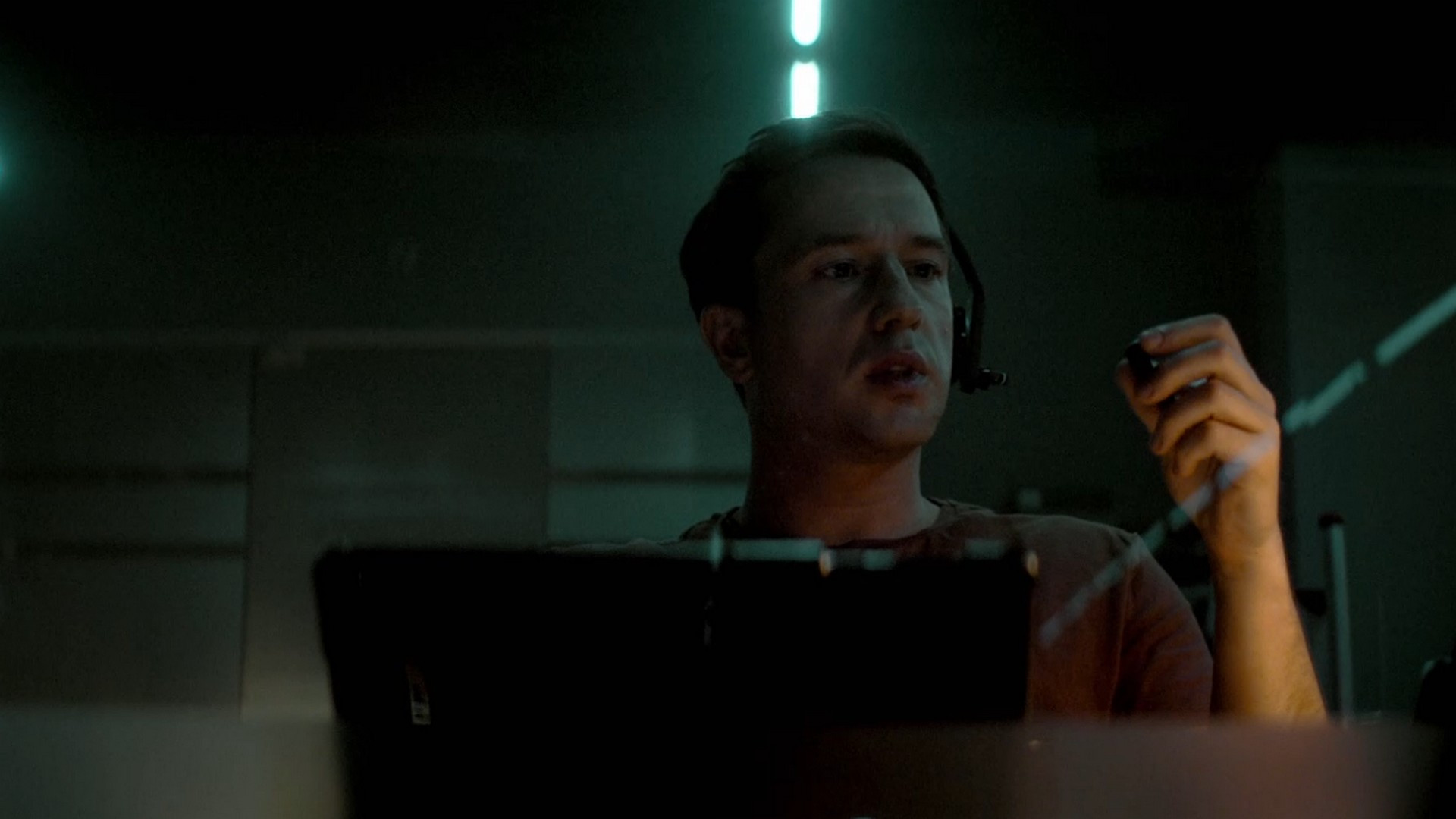 Вторая линия, 1 сезон, 2 выпуск смотреть онлайн