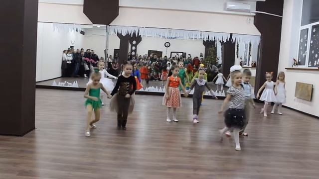 DNK/Отчетник2016/Новогодняя сказка | Choreography By E.Potapenko