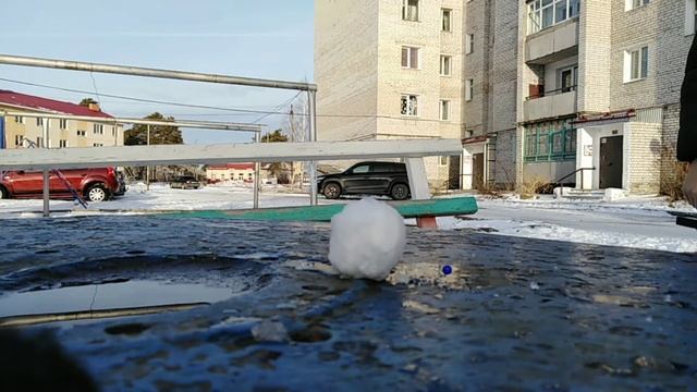 Стреляем из Tec-9 по мишени