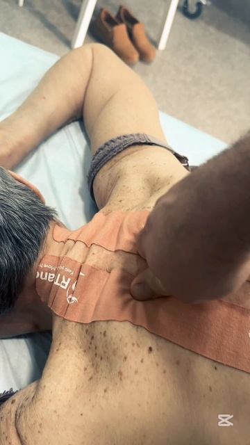 тейпирование пожилых смотреть онлайн