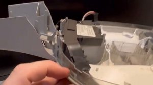 Как снять плафон w164 x164. Съем плафона ML GL 164.