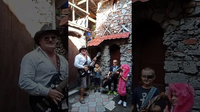 Репортажи из замка.Музыканты из Бремена смотреть онлайн