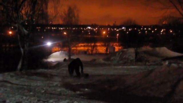 Мои первые прыжки на сноуборде)) смотреть онлайн