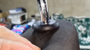 Как снять подголовник на VAG