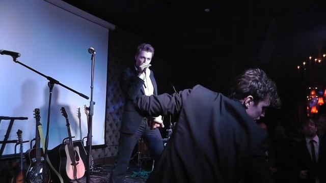 Aлексей Воробьев на afterparty комедии "Самоубийцы" смотреть онлайн