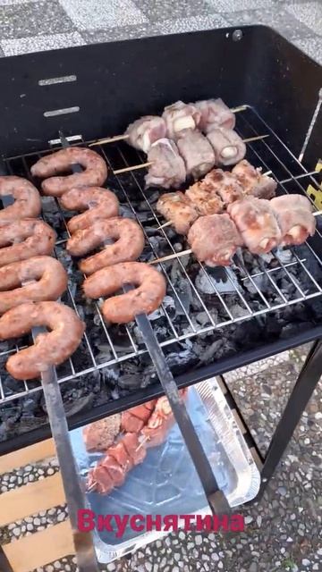 МЯСО НА ГРИЛЕ смотреть онлайн