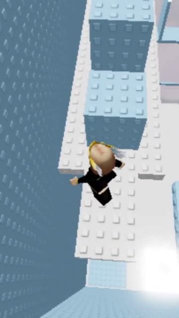 у меня есть двоюродная сестра которая пошла со мной на смотреть онлайн