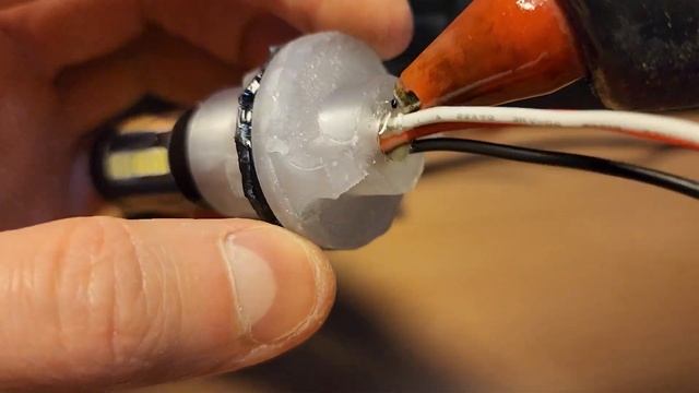 Сделал патроны для ламп ДХО-поворотник для тестирован