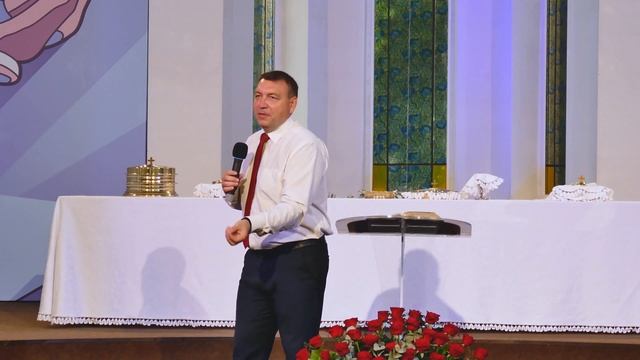 Почему Христос омыл ноги ученикам? - Владимир Боровый ? смотреть онлайн