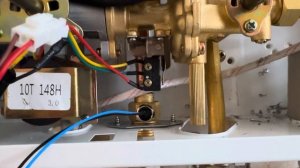 Газовая колонка не выключает газ вовремя!