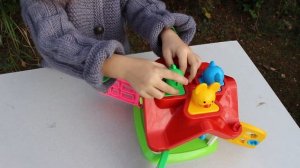 ДОМИК ПОЛЕСЬЕ / РАЗВИВАЮЩЕЕ ВИДЕО ДЛЯ ДЕТЕЙ / ИГРАЕМ С ПОЛЕСЬЕ / ЛОГИЧЕСКИЙ СОРТЕР ТЕРЕМОК
