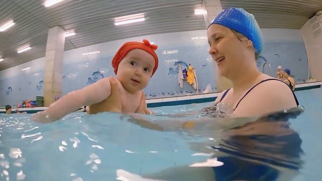 Грудничковое плавание в Москве | Второе Рождение Фили смотреть онлайн