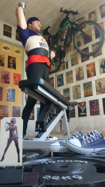 #OleOle#подъёмГантели👍"#Motivee-#Nanana"#гантель#shorts#спорт#музы? смотреть онлайн