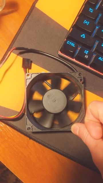 Как крутится кулер смотреть онлайн