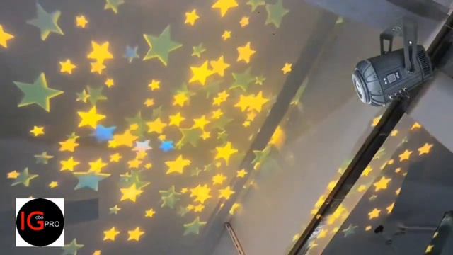 Наружный Звездный Гобо-проектор со светодиодным зумо?