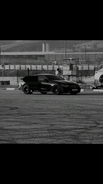 венгилби ты молодой пацан у тебя есть mercedes банан смотреть онлайн