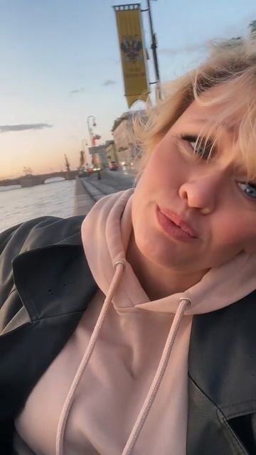 Я ЖДУ ТЕБЯ В САНКТ-ПЕТЕРБУРГЕ смотреть онлайн