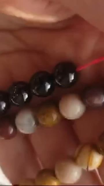 гранат и мукаит