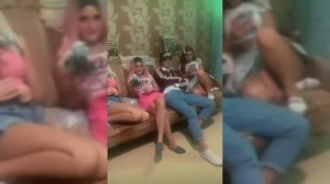 ЛЕДИ ДИАНА ЦЕЛУЕТСЯ ЗА КАДРОМ / ШОК 😱😱😱