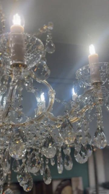 Хрустальная люстра 10 ламп золотая ЧЕЧЕНСКАЯ РЕСПУБЛИ?