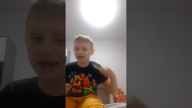 20250514_213942.mp4 смотреть онлайн