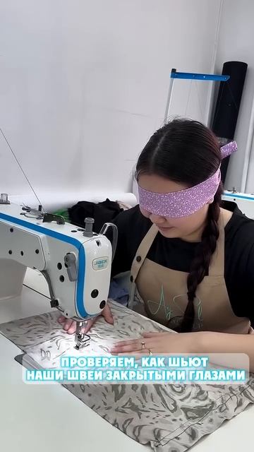 Смотреть до конца…Как вы думаете, зачем мы подглядыва смотреть онлайн