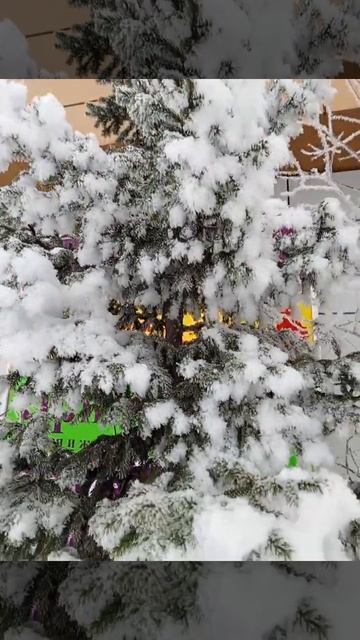 Снежная ель🌲 смотреть онлайн