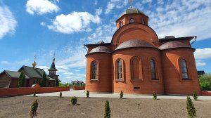 Белогорский Воскресенский монастырь — пещерный мужской монастырь в Воронежской области.