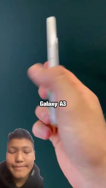 Разбил телефон молотком смотреть онлайн