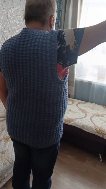 жилет мужской смотреть онлайн